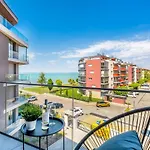 Апартаменты Myflat Coral Premium *