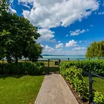 Myflat Coral Premium Шиофок