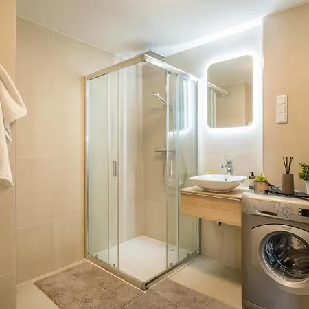 Myflat Coral Premium Apartment