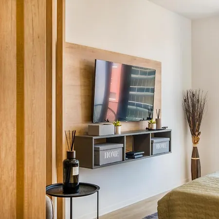 Myflat Coral Premium Apartment シオーフォク