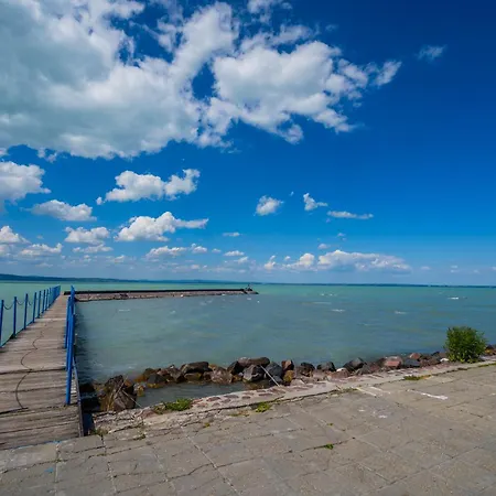 Apartament Mf Coral Siófok